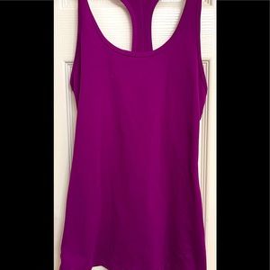 NIKE soft lightweight Dri-Fit TOP “like new”